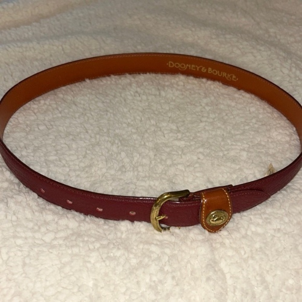 Dooney & Bourke All Leather Vintage Belt‎